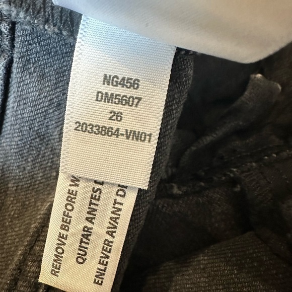 Madewell The Mid-Rise Perfect Vintage Straight Jean Rosella Wash: Ripped Edition - Picture 11 of 11